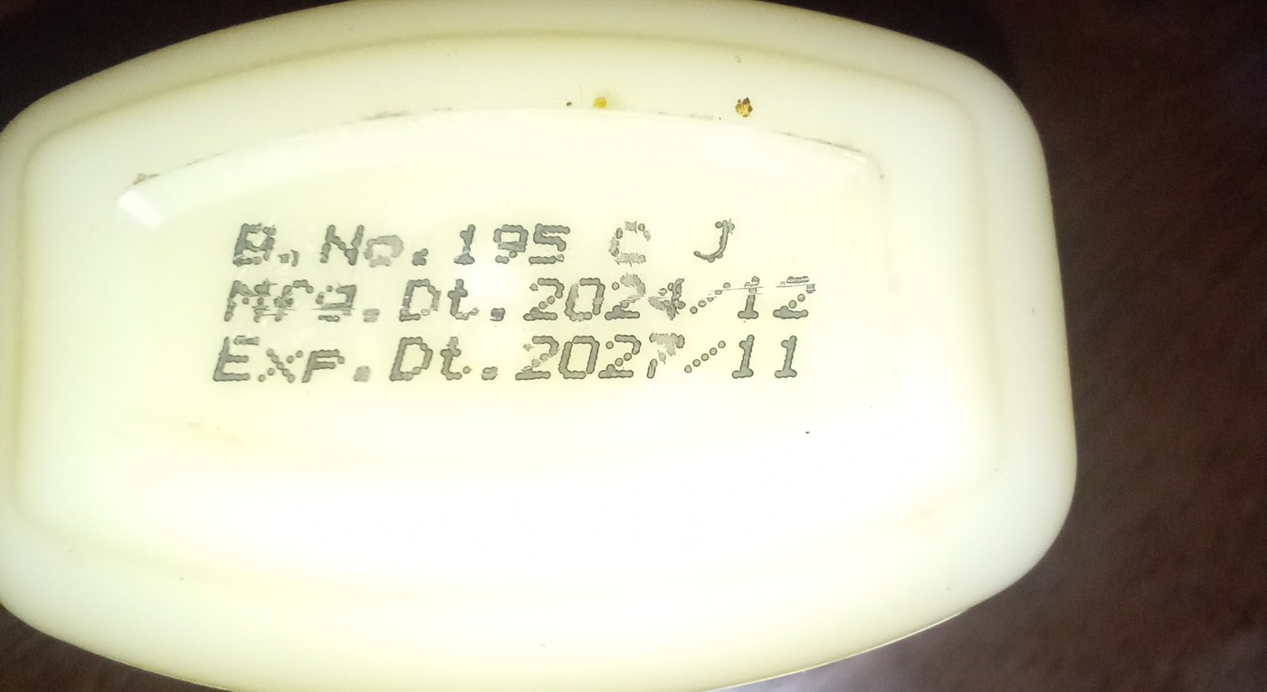 Product carton printed with a batch number, manufacture date and expiration date